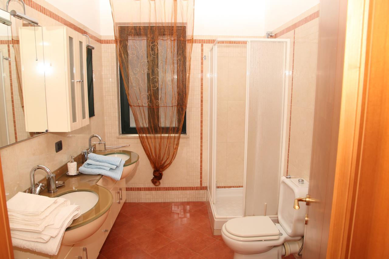 Bed and breakfast La Collina Capo dʼOrlando Extérieur photo