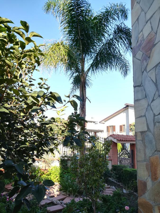 Bed and breakfast La Collina Capo dʼOrlando Extérieur photo